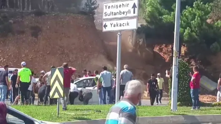 Vatandaşlar, Aydos Ormanı'ndaki yangın için seferber oldu