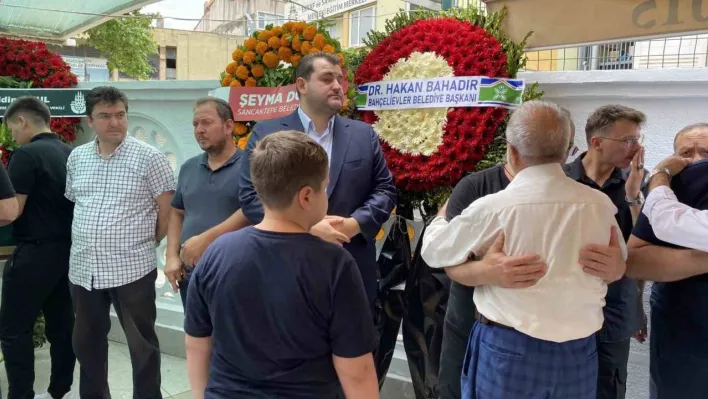 Vefat eden eski Arnavutköy Belediye Başkanı Bahtiyar Sağlam'ın cenaze namazı kılındı