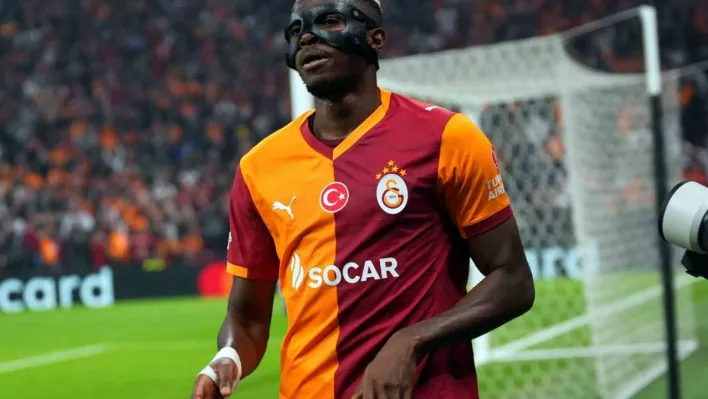 Victor Osimhen, UEFA Şampiyonlar Ligi'ndeki gol sayısını 3'e yükseltti