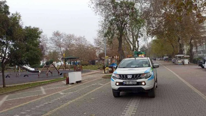 Yalova Belediyesi'nin ilaçlama çalışmaları yaz kış devam ediyor