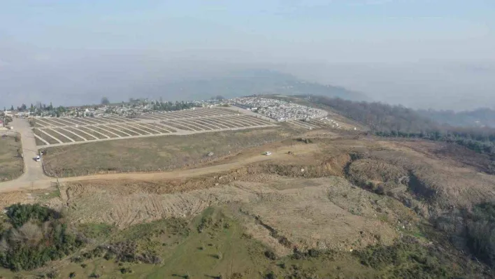Yalova Belediyesi'nin mezarlıkta genişletme çalışmaları sürüyor