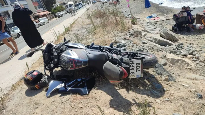 Yalova'da motosiklet yayaya çarptı: 2 yaralı