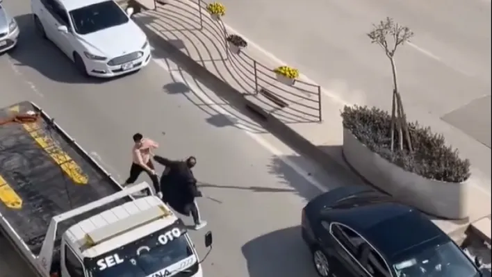 Yalova'da sopalarla trafik kavgası