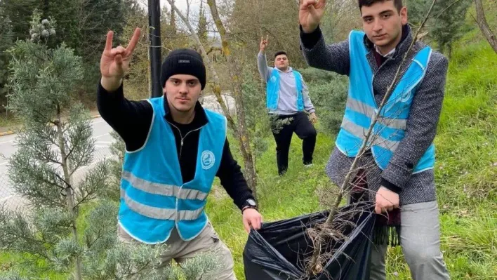 Yalova Ülkü Ocakları'ndan Türkeş'e ahde vefa