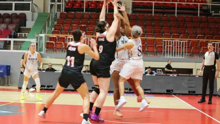 Yalova VİP'in evinde kaybetti