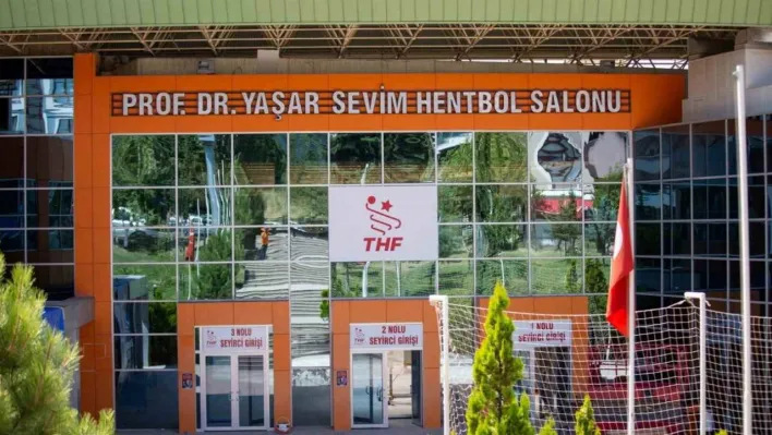 Yaşar Sevim ve Cemal Kütahya'nın adları hentbol salon ve tesisinde yaşayacak