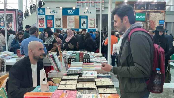 Yazar Erhan Keklik'in ilk kitabı 'Hasılı', okuyucularıyla buluştu