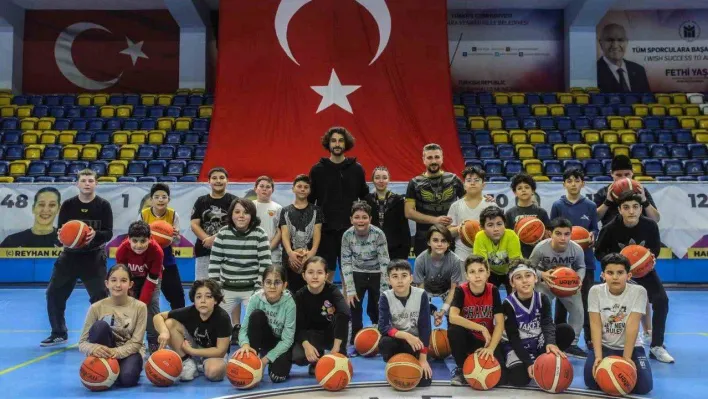 Yenimahalle yeni sporcularını bekliyor