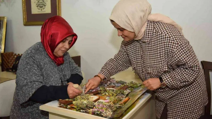 Yıldırım'da kağıt rölyefe yoğun ilgi