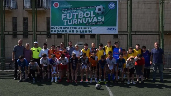 Yıldırım'da öğrenciler arası futbol turnuvası