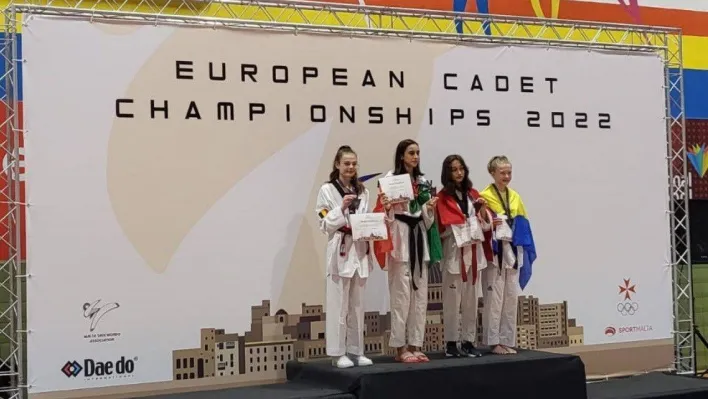 Yıldız taekwondoculardan bir gümüş bir bronz madalya