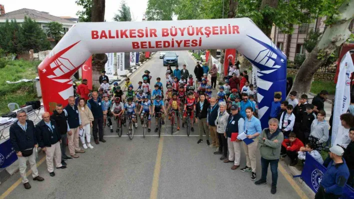 Yol Bisiklet Yarışları dolu dolu geçti