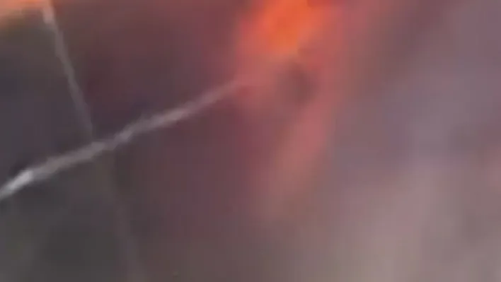 Yolun karşısına geçmek isterken otomobilin altında kaldı