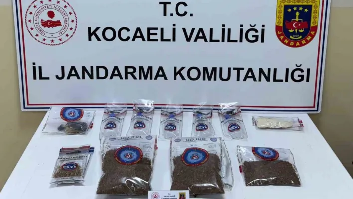 Yüzlerce genci zehirleyeceklerdi, jandarma narkotik timleri yakaladı