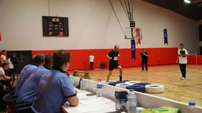 Zabıta olmak için parkurda ter döktüler