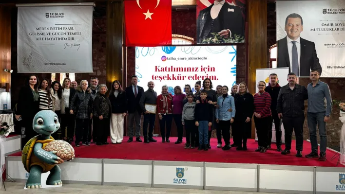 'Zeki Çocuk Yetiştirmenin Sırları Seminerde Konuşuldu'