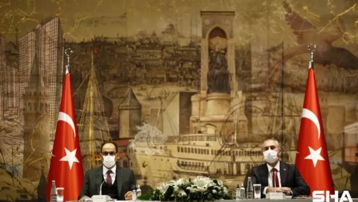 Cumhurbaşkanlığı Sözcüsü Kalın ve Bakan Gül dini azınlık temsilcileriyle bir araya geldi