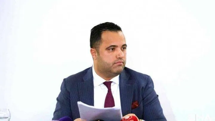 Rezan Epözdemir: &quotGalatasaray Spor Kulübü derneği yönetim kurulundaki görevimden istifa etmiyorum"