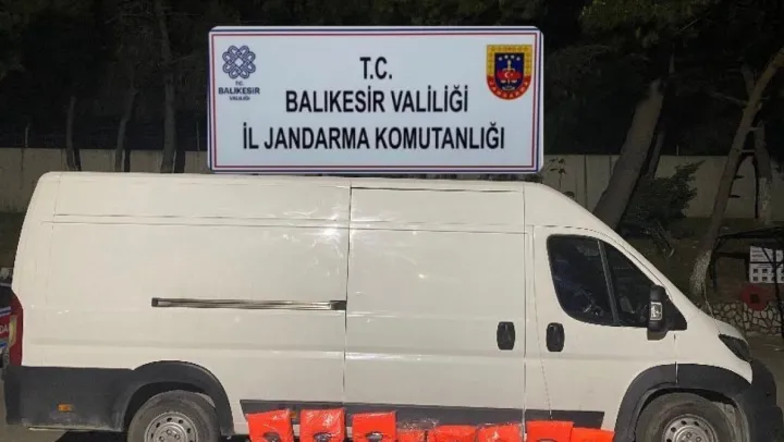 33 düzensiz göçmen ve 1 organizatör yakalandı