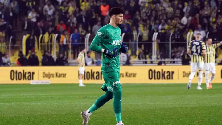 Altay Bayındır, Ankaragücü maçında forma giyemeyecek