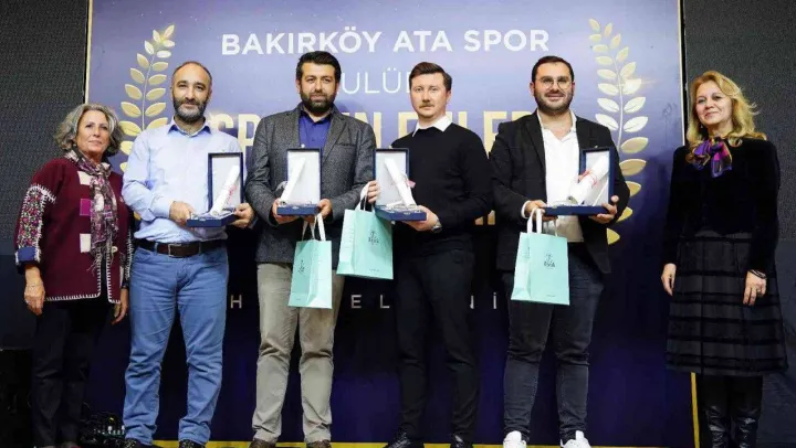 Bakırköy Ata Spor Kulübü'nden İHA'ya iki ödül