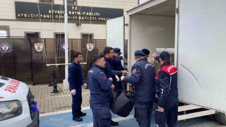 Çanakkale'de batan botta hayatını kaybedenlerin sayısı 9'a yükseldi