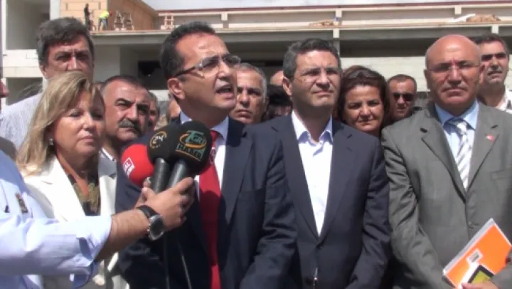 CHP Heyeti Balyoz Davasını İzlemek İçin Silivri'ye Geldi
