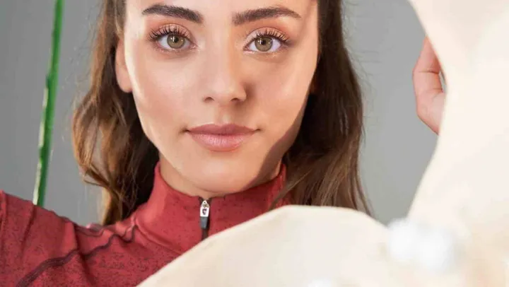 hummel'ın yeni marka yüzü Sıla Türkoğlu oldu