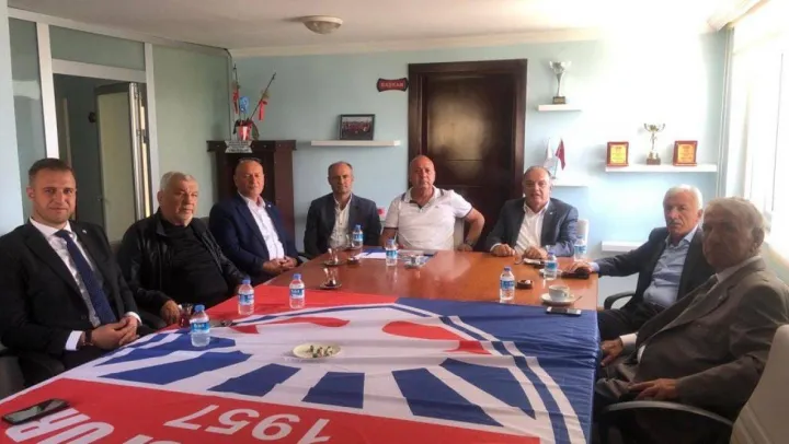 İYİ Parti, Amatör Spor Kulüplerinin başkanları ile buluştu