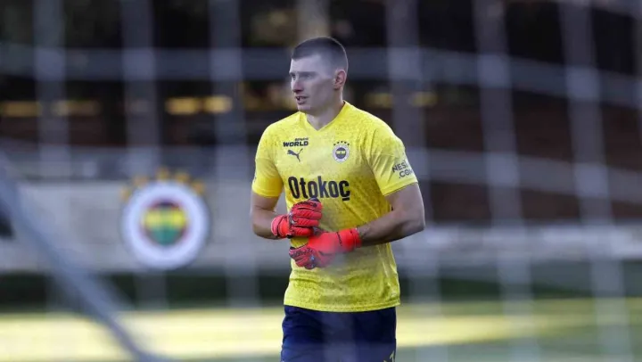 Livakovic, Fenerbahçe formayla ilk antrenmanına çıktı