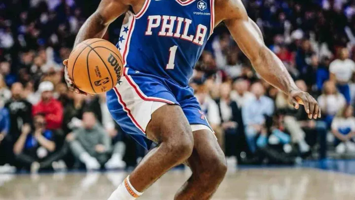 NBA oyuncuları da imzalı formalarını satışa çıkarıyor