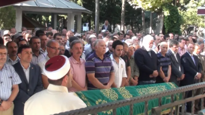 Silivri bir çınarını daha kaybetti