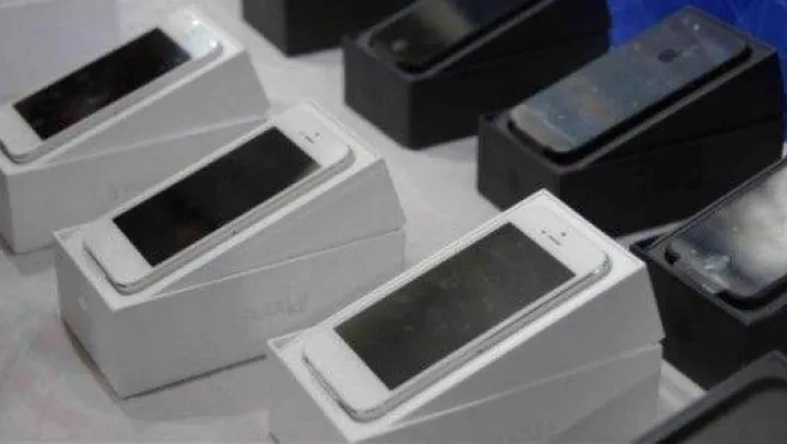 Silivri'de Çakma iPhone operasyonu