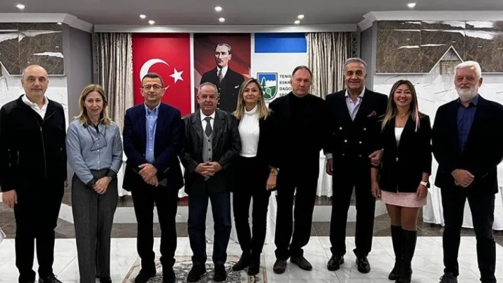 TED Spor Kulübü'nde Başkan Mehmet Tınaz güven tazeledi