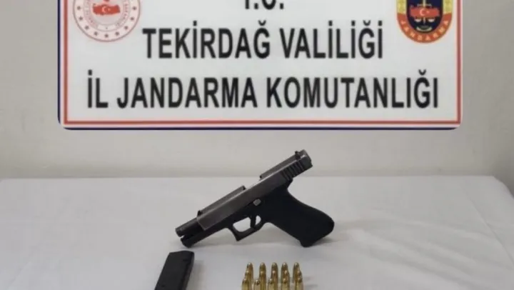 Tekirdağ'da jandarmadan uyuşturucu ve silah operasyonları