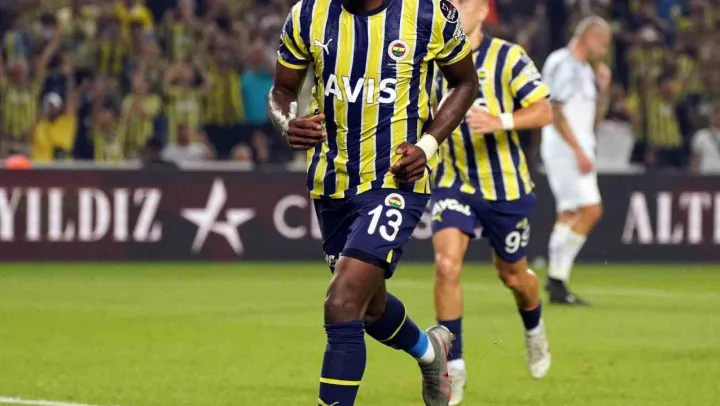 Valencia, Fenerbahçe formasıyla dalya diyecek