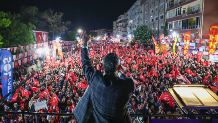Millet iradesi Silivri Atatürk Meydanı’nda!