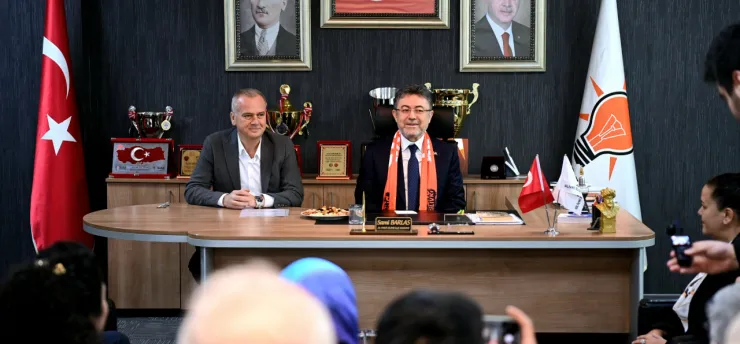 Bakan Yumaklı'dan AK Parti Silivri İlçe Başkanlığı'na Ziyaret