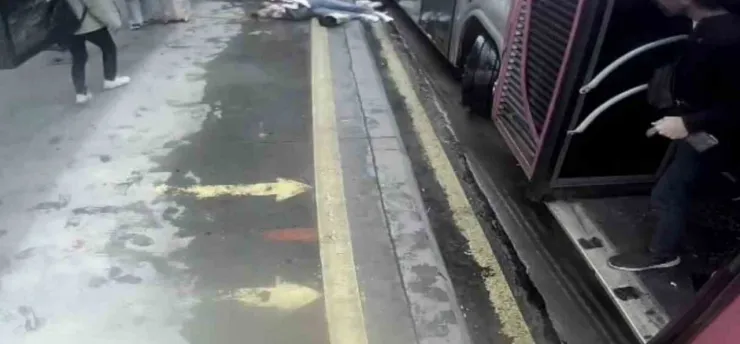Beylikdüzü'ndeki metrobüs kazasının güvenlik kamerası görüntüsü ortaya çıktı