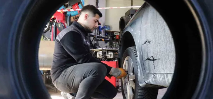 Ceza yemek istemeyen sürücüler dikkat: Zorunlu kış lastiği uygulaması başladı