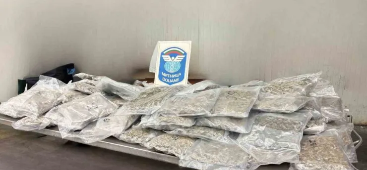 Türkiye'ye sokulmak istenen 22 kilo 560 esrar sınırda yakalandı