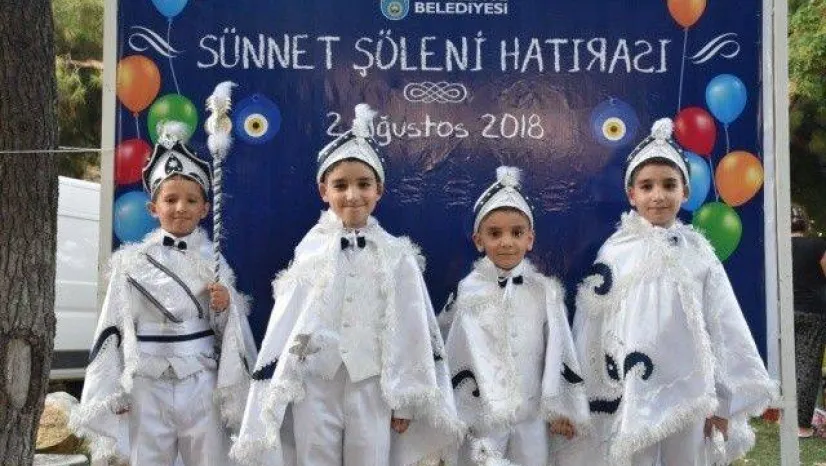 Silivri'de 80 çocuk erkekliğe ilk adımını attı