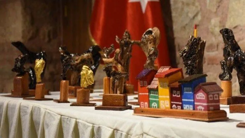Ahşap ve Geri Dönüşüm Sergisi Açıldı