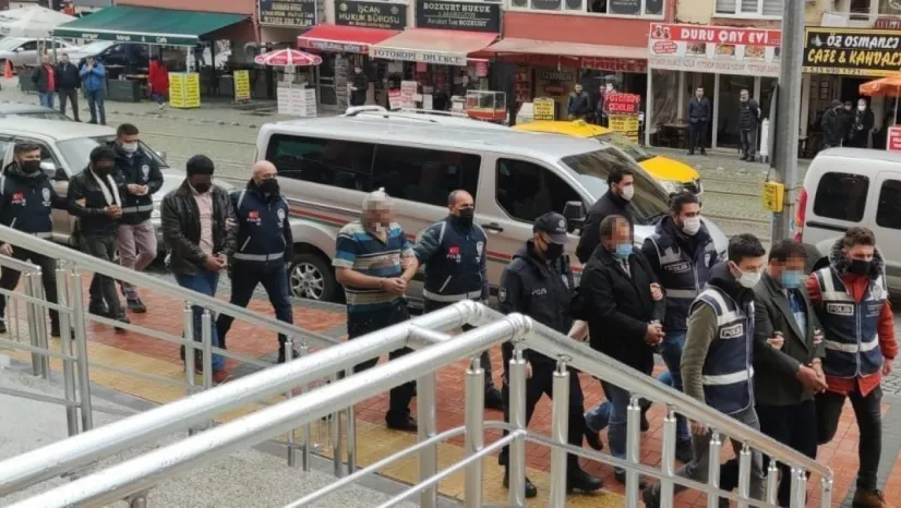 Evler kundaklanmış, cinayet işlenmişti: Dava yeniden görüldü