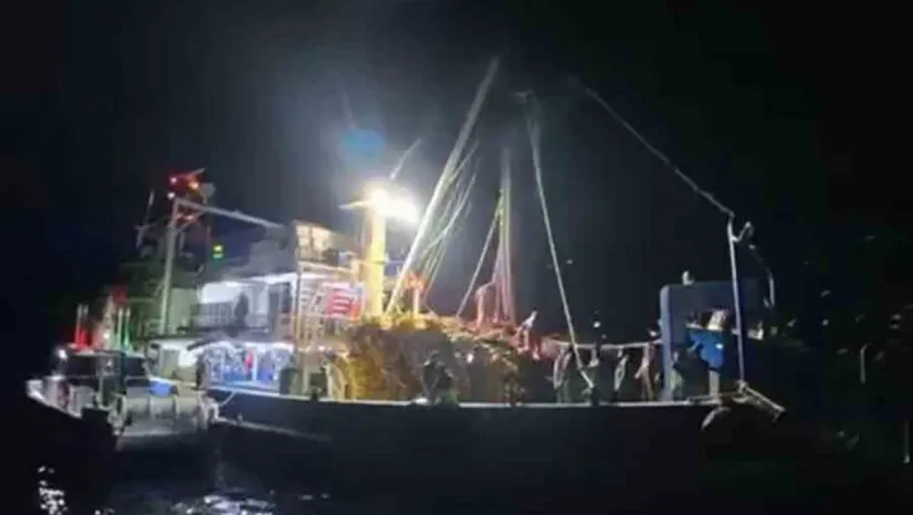 Gece yarısı teknelere baskın