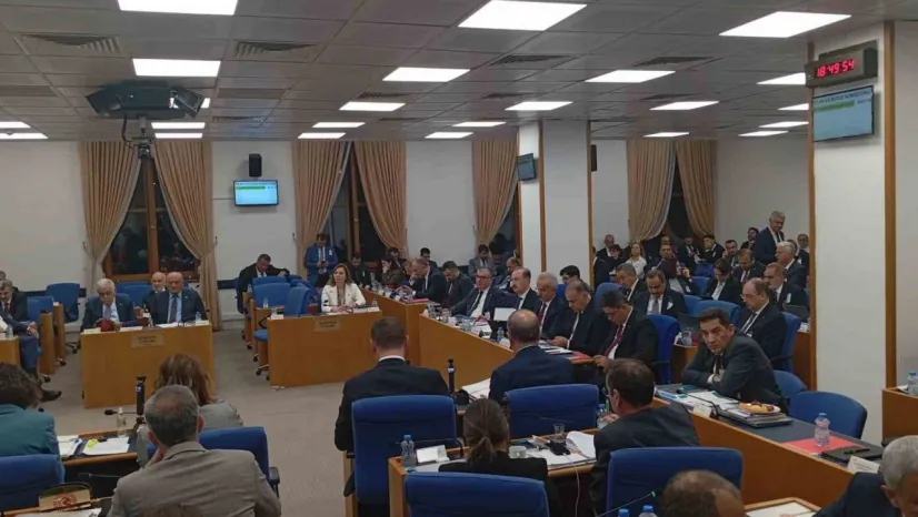 TBMM Plan ve Bütçe Komisyonu'nda 'Kürt illeri' tartışması