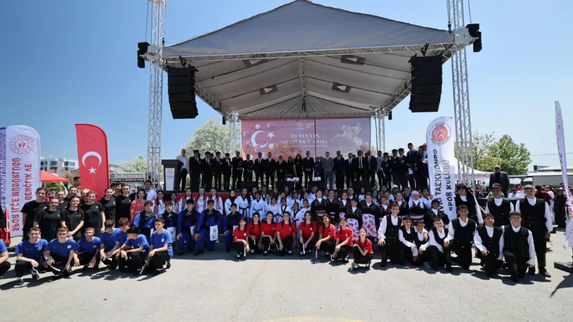 19 Mayıs Atatürk'ü Anma, Gençlik ve Spor Bayramı Silivri'de Coşkulu Etkinliklerle Kutlanıyor