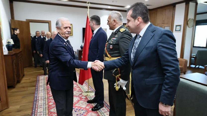 Kaymakam Toğan, Cumhuriyet'in 102. Yılı Tebriklerini Kabul Etti