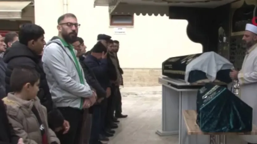 Silivri'de öldürülen Sevgi Demirci ve çocuklarının cenazesi 6 ay sonra defnedildi