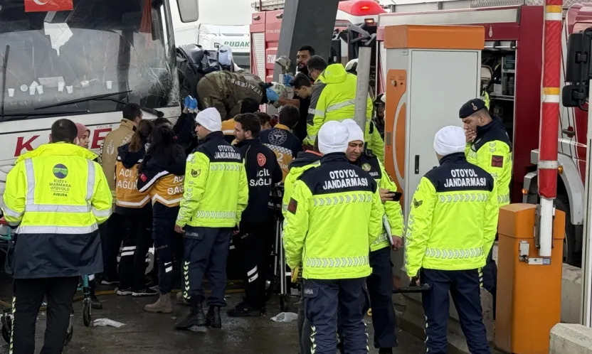 Kuzey Marmara Otoyolu'nda feci kaza